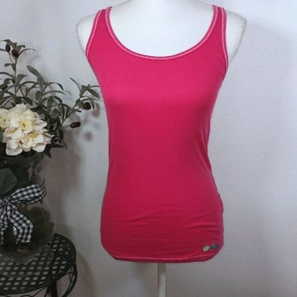 VINTAGE ZUMBA WEAR PINK RIBBED TANK TOP SZ.M NWOT - Picture 2 of 6